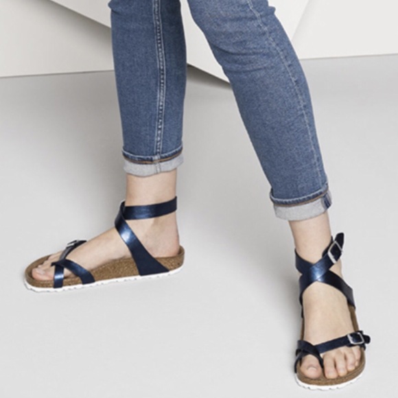 birkenstock yara metallic